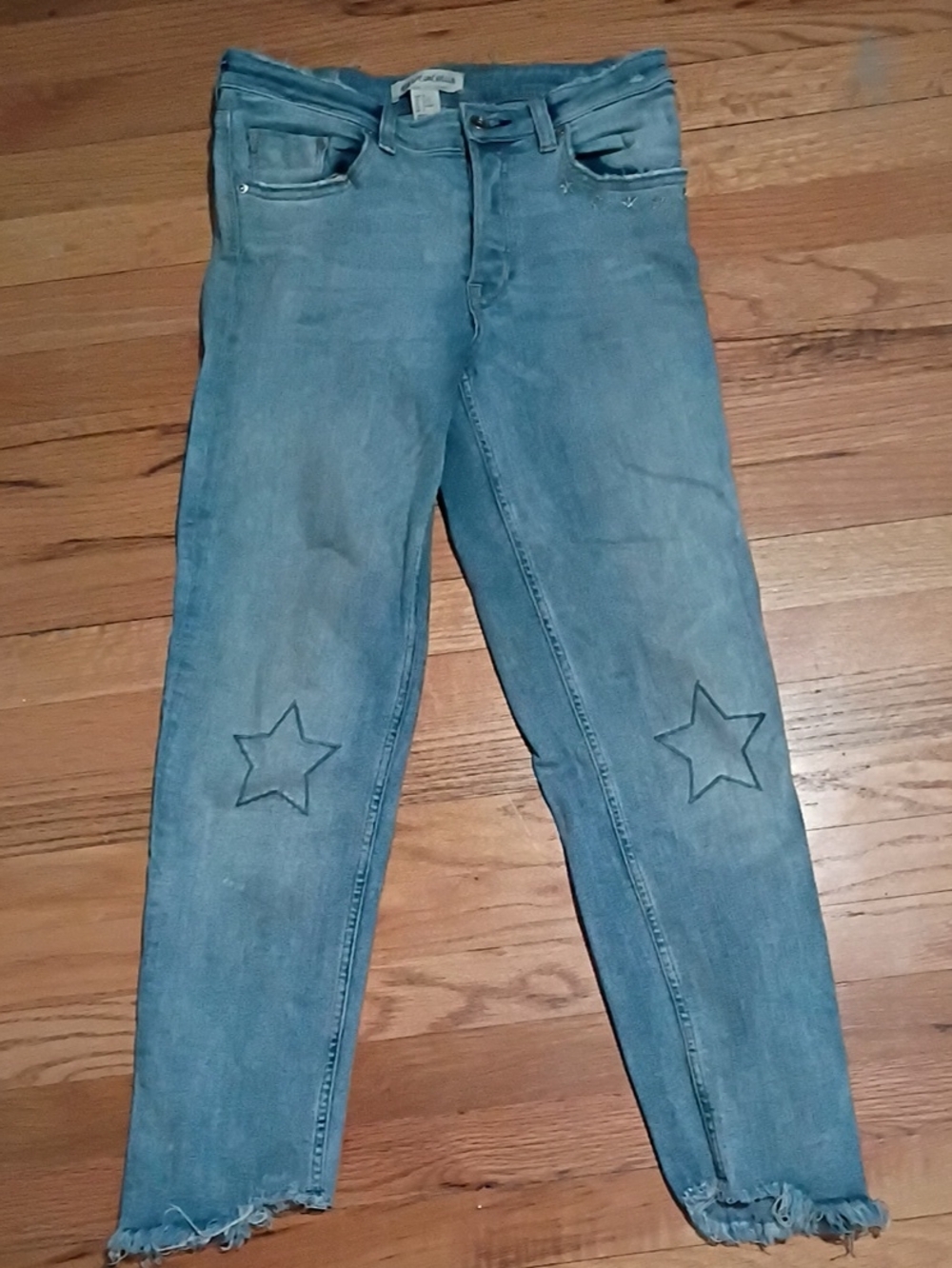 H &M Coachella Light Blue Star-Knee Slim Jeans Size 6